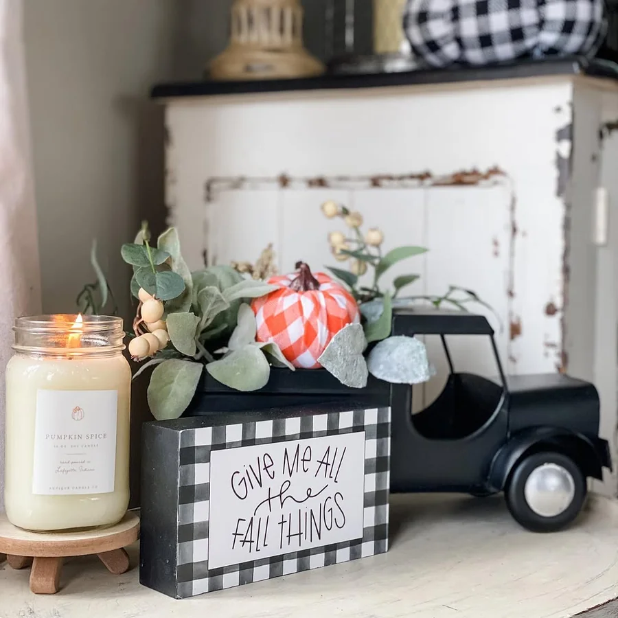 Soft Pink Candle Glow