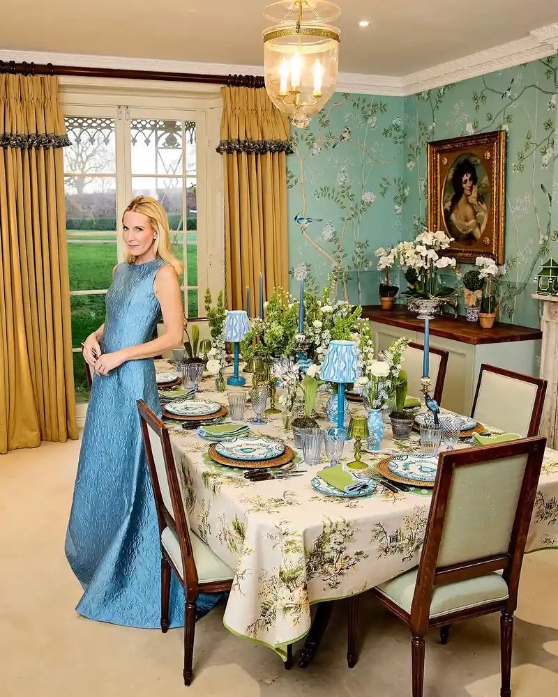 Ivory Table Cloth Base